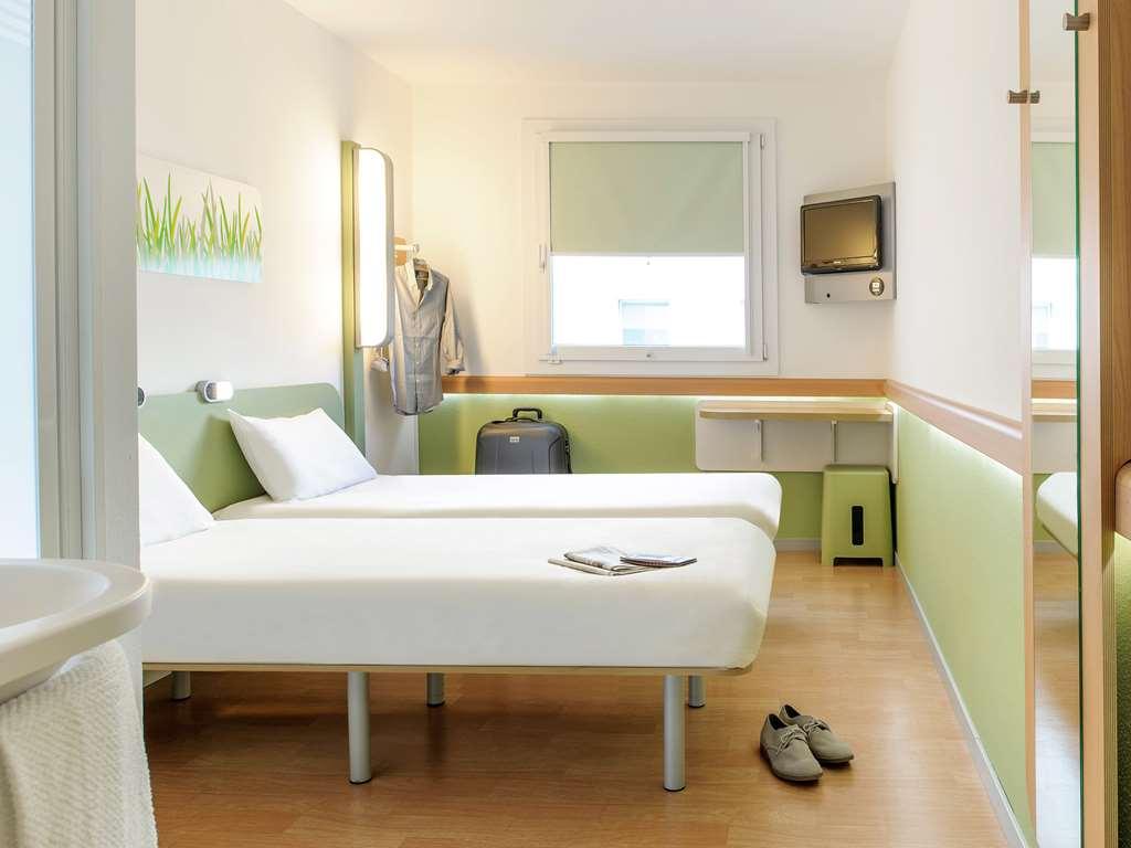 Ibis Budget Poitiers Nord Futuroscope Chasseneuil-du-Poitou Bilik gambar